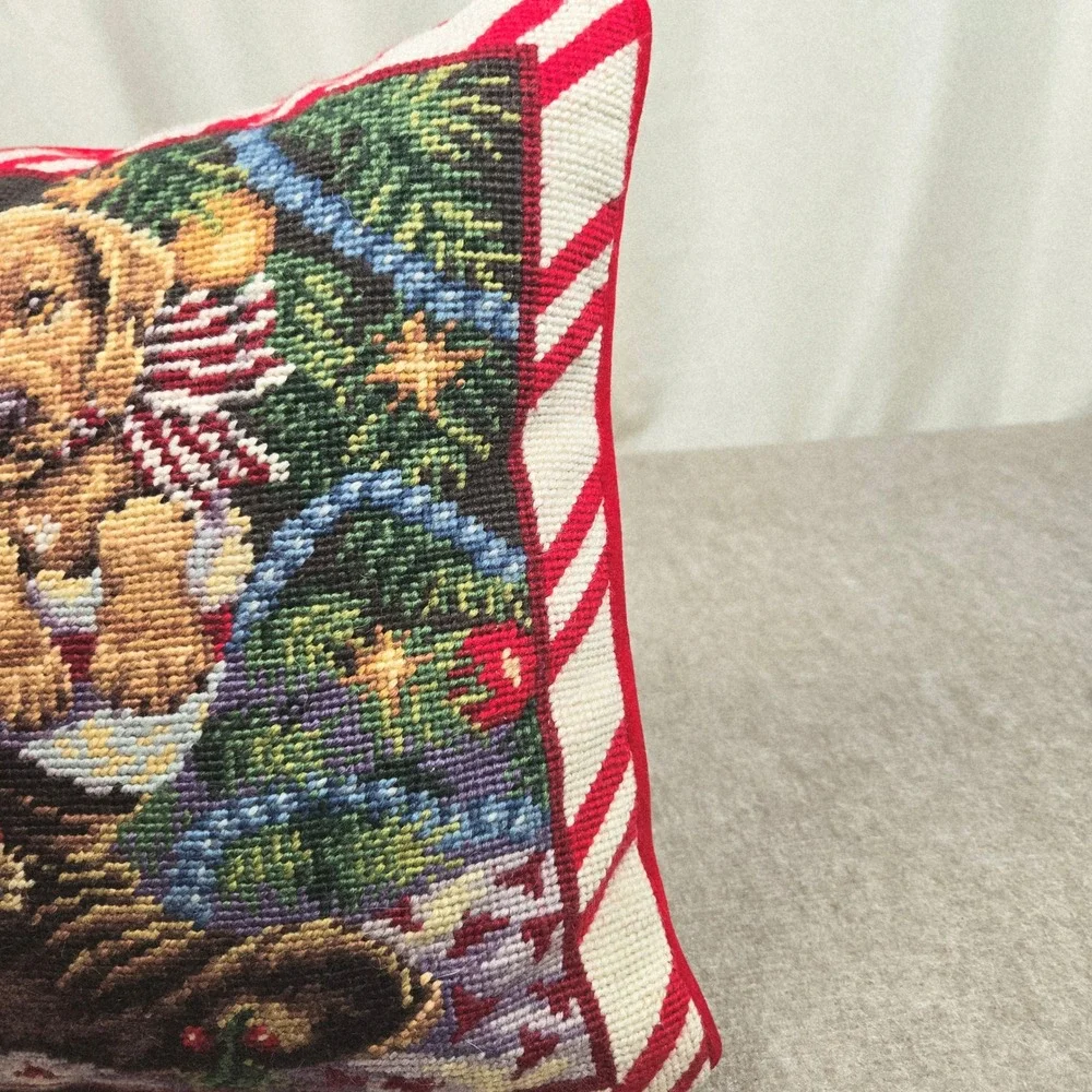 Christmas Golden Retriever Puppy Needlepoint Pillow Red Velvet Back Holiday